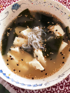一人用みそ汁を腸簡単に、美味しく♪ -レシピのメイン写真