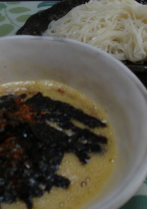 私の定番そうめんの食べ方☆納豆卵-レシピのメイン写真