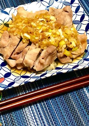 レンジで簡単蒸し鶏と激旨ネギだれソース-レシピのメイン写真