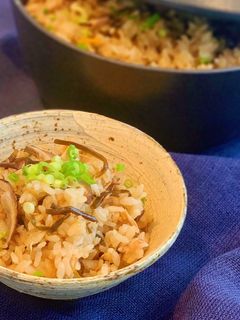 ストウブ 塩昆布とツナの炊き込みご飯-レシピのメイン写真