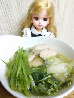 リカちゃん♡鶏ももプリっせり鍋• ਊ •-レシピのメイン写真