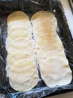 ♡モチモチ美味しい!手作り餃子の皮♡-レシピのメイン写真