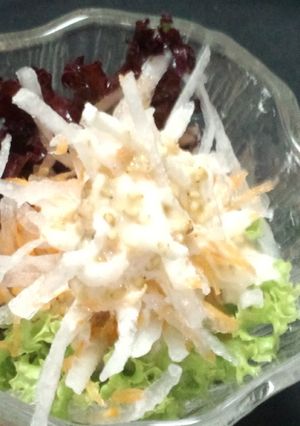 焙煎ごまドレ大根人参サラダ-レシピのメイン写真