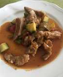 豚肉とズッキーニ、パプリカのトマト煮
