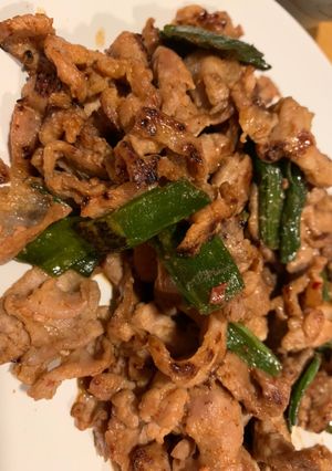 玉ねぎの葉と豚肉炒め-レシピのメイン写真