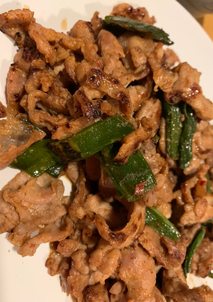 玉ねぎの葉と豚肉炒め-レシピのメイン写真