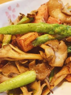 きのことベーコンとアスパラ炒め-レシピのメイン写真