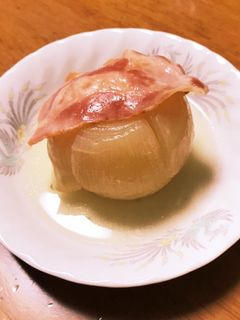丸ごと玉ねぎ煮込み-レシピのメイン写真