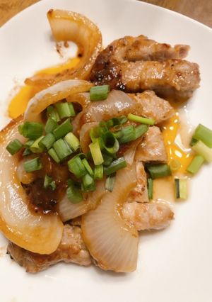 厚切り豚ロース肉のソテー（プラムソース）-レシピのメイン写真
