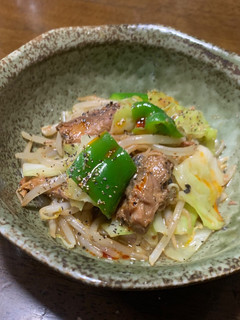 簡単!早い!さば味噌缶のピリ辛野菜炒め-レシピのメイン写真