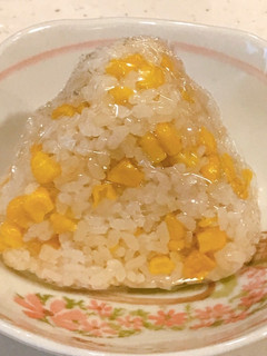 余ったとうもろこしで、コーンおにぎり-レシピのメイン写真