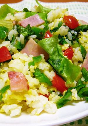 ベーコンレタストマト炒飯-レシピのメイン写真