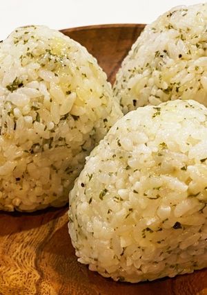 BP香る☆おにぎり(コンソメ・チーズ)-レシピのメイン写真