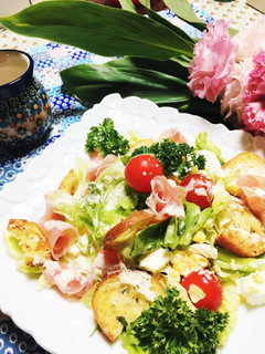 手作りクルトンで美味しいシーザーサラダ♪-レシピのメイン写真