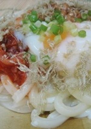 釜玉キムチ納豆～とろろ昆布のせ～-レシピのメイン写真