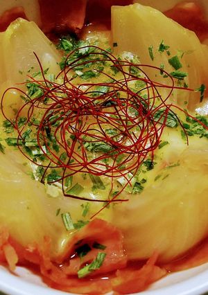 丸ごと玉ネギとベーコンのレンジ蒸し-レシピのメイン写真