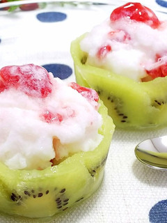 丸ごと食べちゃう☆キウイのひんやりカップ-レシピのメイン写真