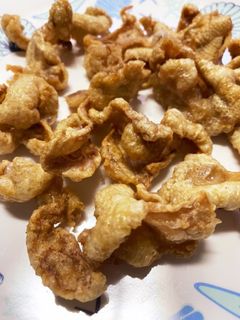 ノンフライヤーで簡単カリカリ鶏皮せんべい-レシピのメイン写真
