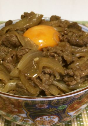 甘い玉ねぎとしっかり味の染みた牛丼♪-レシピのメイン写真