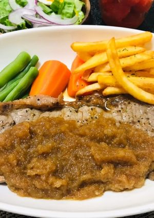 サーロインステーキ・和風ステーキソース-レシピのメイン写真