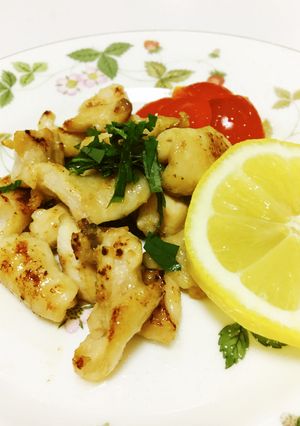 鶏皮で一品☆焼き鳥風☆カリカリ☆簡単美味-レシピのメイン写真