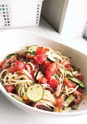 お皿で完結！夏野菜の冷製パスタ-レシピのメイン写真