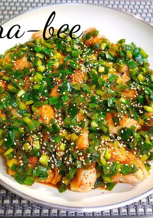 味付け簡単♪スタミナニラまみれチキン-レシピのメイン写真