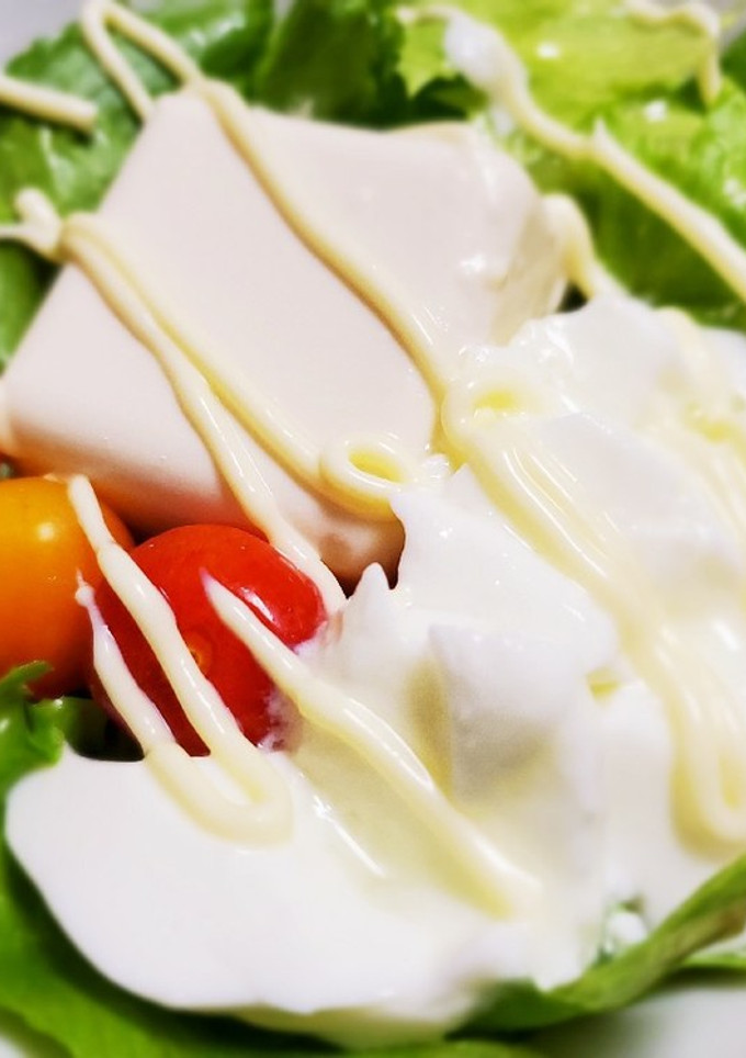 お豆腐とさくらんぼのヨーグルトサラダ-レシピのメイン写真