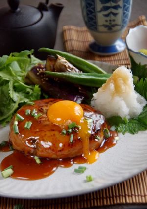 オクラと豆腐の照り焼きハンバーグ-レシピのメイン写真