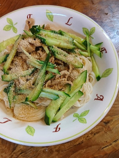 ランチに!肉ごまそうめん-レシピのメイン写真