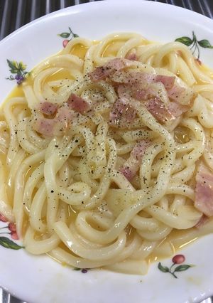 簡単!カルボナーラうどん-レシピのメイン写真