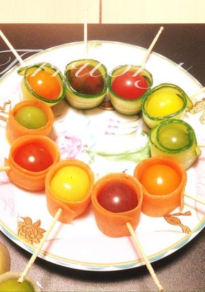 簡単のせ☆飾り可愛い花トマトサラダ♪-レシピのメイン写真