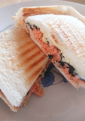 鮭フレークと海苔 ＆チーズのホットサンド-レシピのメイン写真