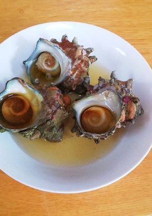 サザエの酒蒸し-レシピのメイン写真