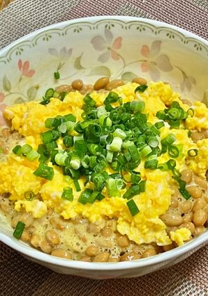 炒り卵で納豆-レシピのメイン写真