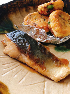 身がふわふわ!はまちの照り焼き-レシピのメイン写真