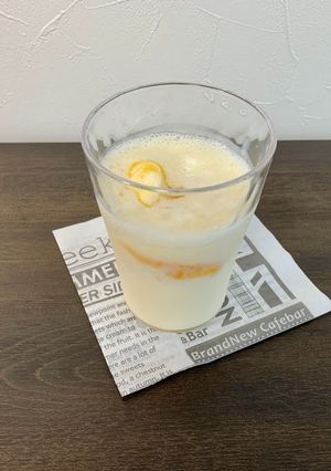 簡単 冷凍ヨーグルトでシェイク-レシピのメイン写真