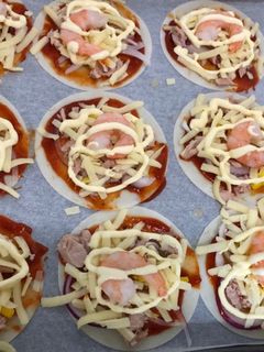 餃子の皮ピザ-レシピのメイン写真