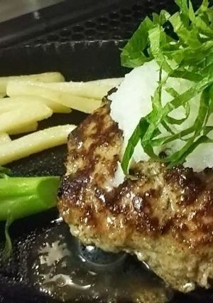 ジューシー♪玉ねぎを切らないハンバーグ-レシピのメイン写真