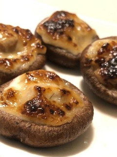 八丈島のうみかぜ椎茸で長島の味噌マヨ焼き-レシピのメイン写真