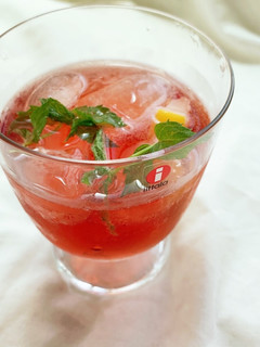 夏に飲みたくなるカクテル『桜モヒート』-レシピのメイン写真