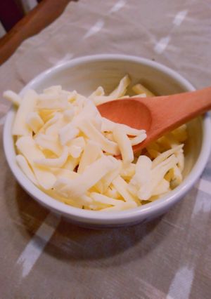 簡単　便利　とろけるチーズのパラパラ冷凍-レシピのメイン写真
