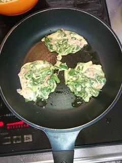 小松菜のチヂミ-レシピのメイン写真