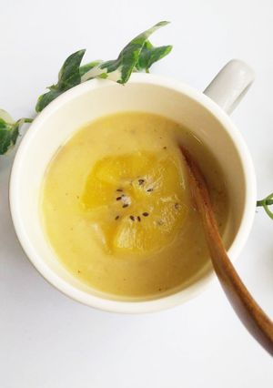 キウイとじゃがいもの冷たいスープ-レシピのメイン写真