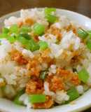 色鮮やか！よしなと鮭フレークの混ぜご飯
