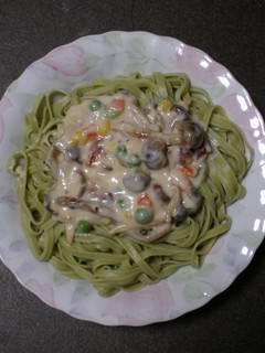 生鮭としめじのクリームパスタ-レシピのメイン写真