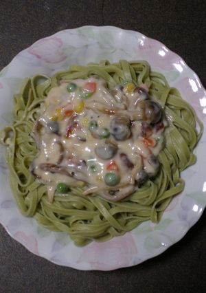 生鮭としめじのクリームパスタ-レシピのメイン写真