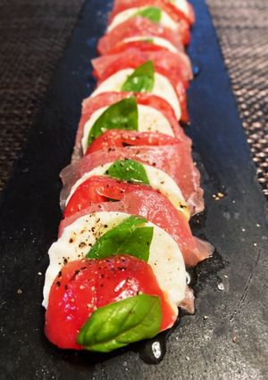 カプレーゼ☆火を使わず簡単！美味！お酒と-レシピのメイン写真