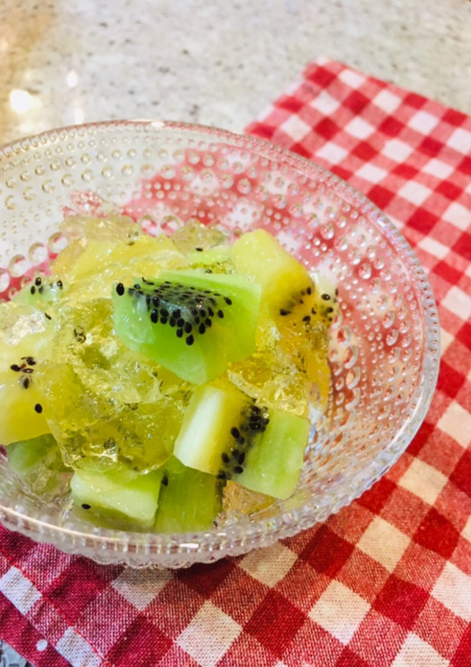 キウイの甘酢ゼリー和え-レシピのメイン写真