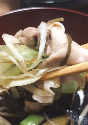 刻み昆布と豚しゃぶ鍋-レシピのメイン写真
